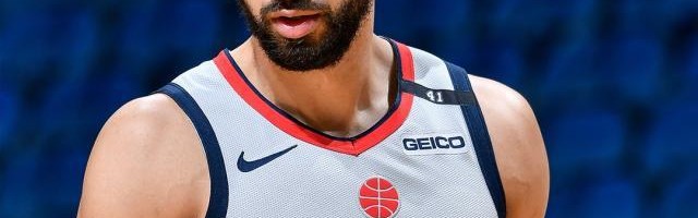 kaiyun-28岁新秀终于等到证明机会 队友称他是最努力的人