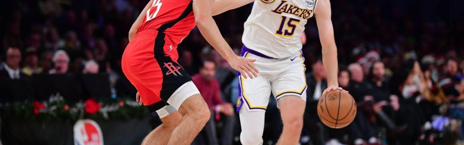 阿里纳斯：若湖人与里夫斯签2.4亿美元顶薪，那湖人将倒退十年